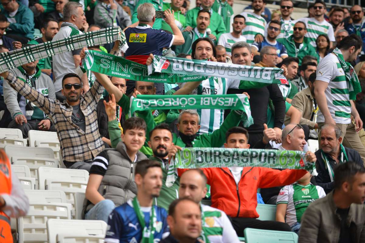(FOTO GALERİ) BURSASPOR - 23 ELAZIĞ FK TARAFTAR FOTOĞRAFLARI