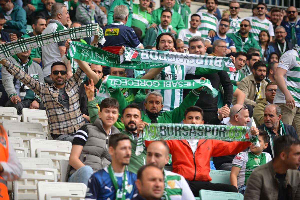 (FOTO GALERİ) BURSASPOR - 23 ELAZIĞ FK TARAFTAR FOTOĞRAFLARI