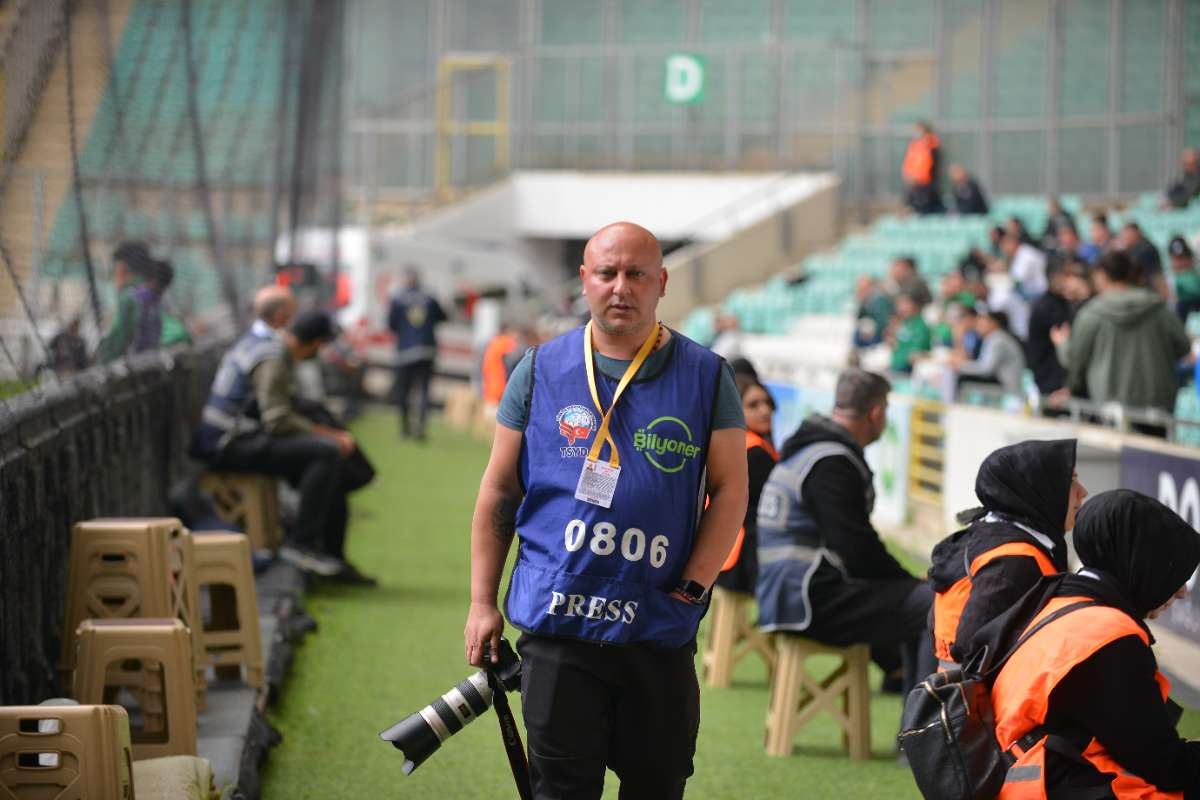 (FOTO GALERİ) BURSASPOR - 23 ELAZIĞ FK TARAFTAR FOTOĞRAFLARI