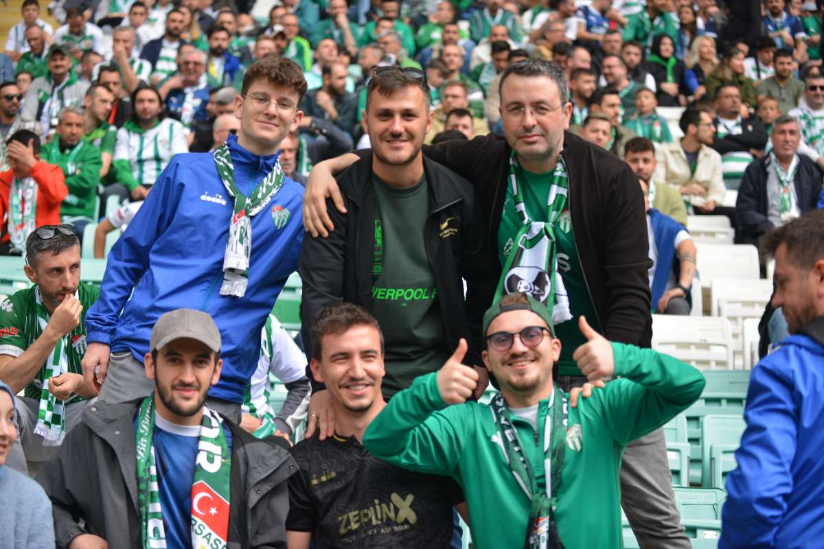 (FOTO GALERİ) BURSASPOR - 23 ELAZIĞ FK TARAFTAR FOTOĞRAFLARI