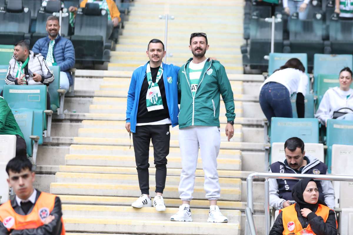 (FOTO GALERİ) BURSASPOR - 23 ELAZIĞ FK TARAFTAR FOTOĞRAFLARI