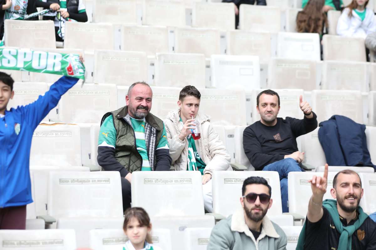 (FOTO GALERİ) BURSASPOR - 23 ELAZIĞ FK TARAFTAR FOTOĞRAFLARI