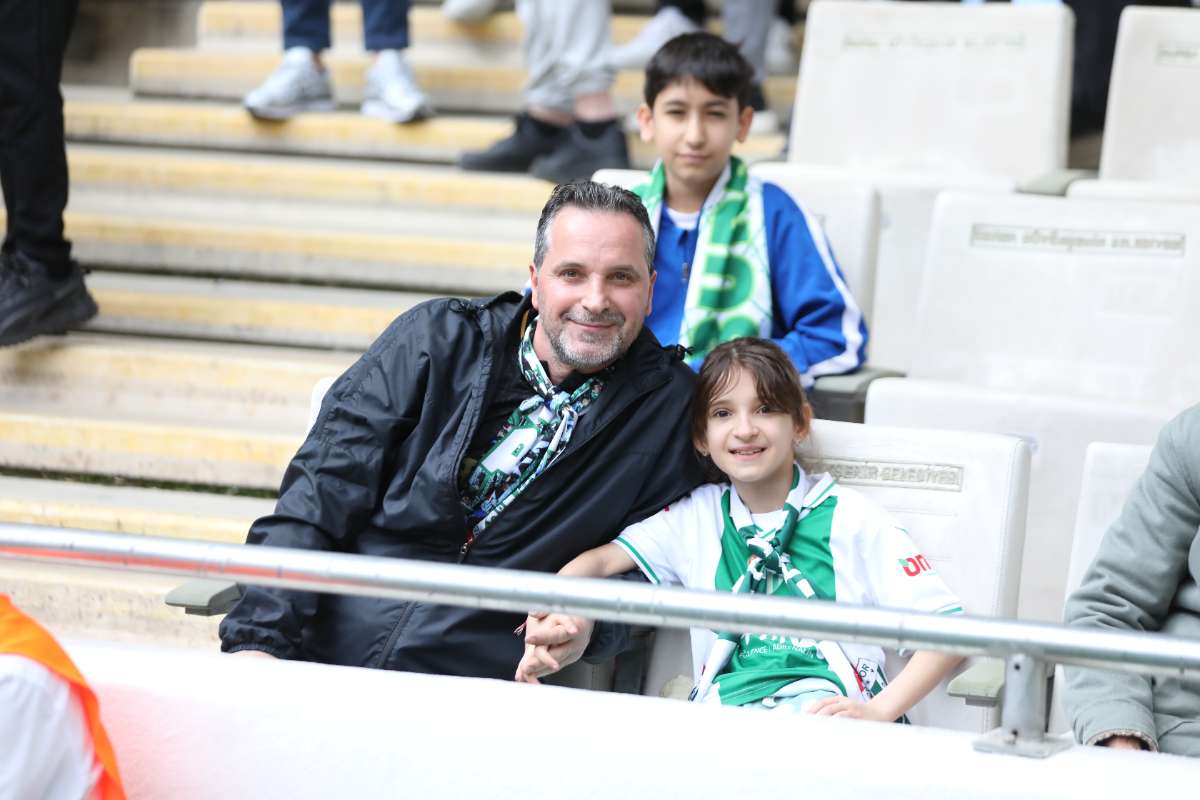 (FOTO GALERİ) BURSASPOR - 23 ELAZIĞ FK TARAFTAR FOTOĞRAFLARI