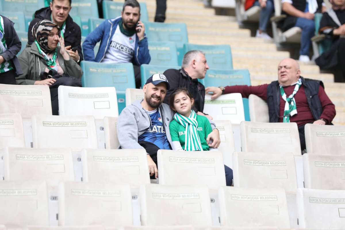 (FOTO GALERİ) BURSASPOR - 23 ELAZIĞ FK TARAFTAR FOTOĞRAFLARI