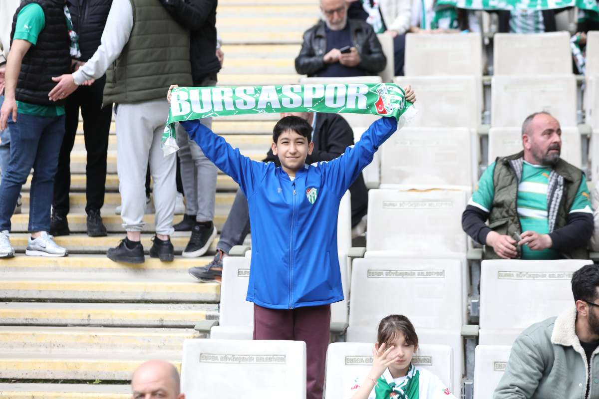 (FOTO GALERİ) BURSASPOR - 23 ELAZIĞ FK TARAFTAR FOTOĞRAFLARI