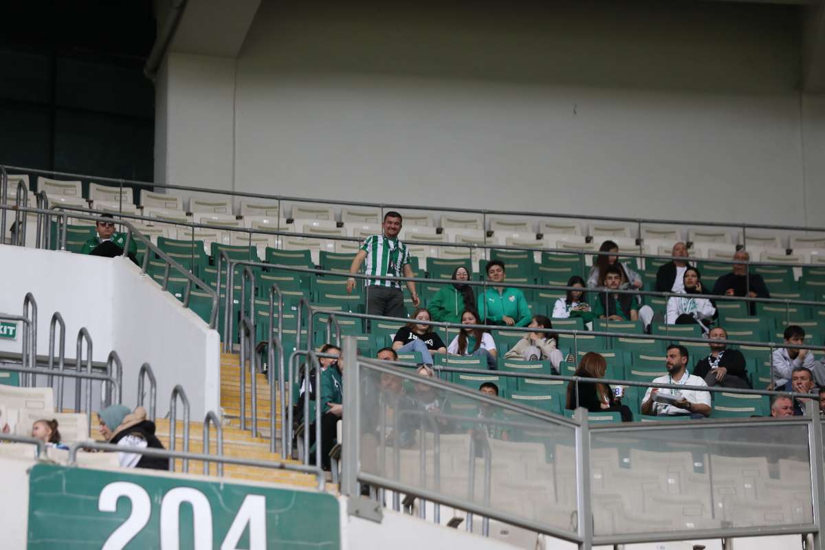 (FOTO GALERİ) BURSASPOR - 23 ELAZIĞ FK TARAFTAR FOTOĞRAFLARI