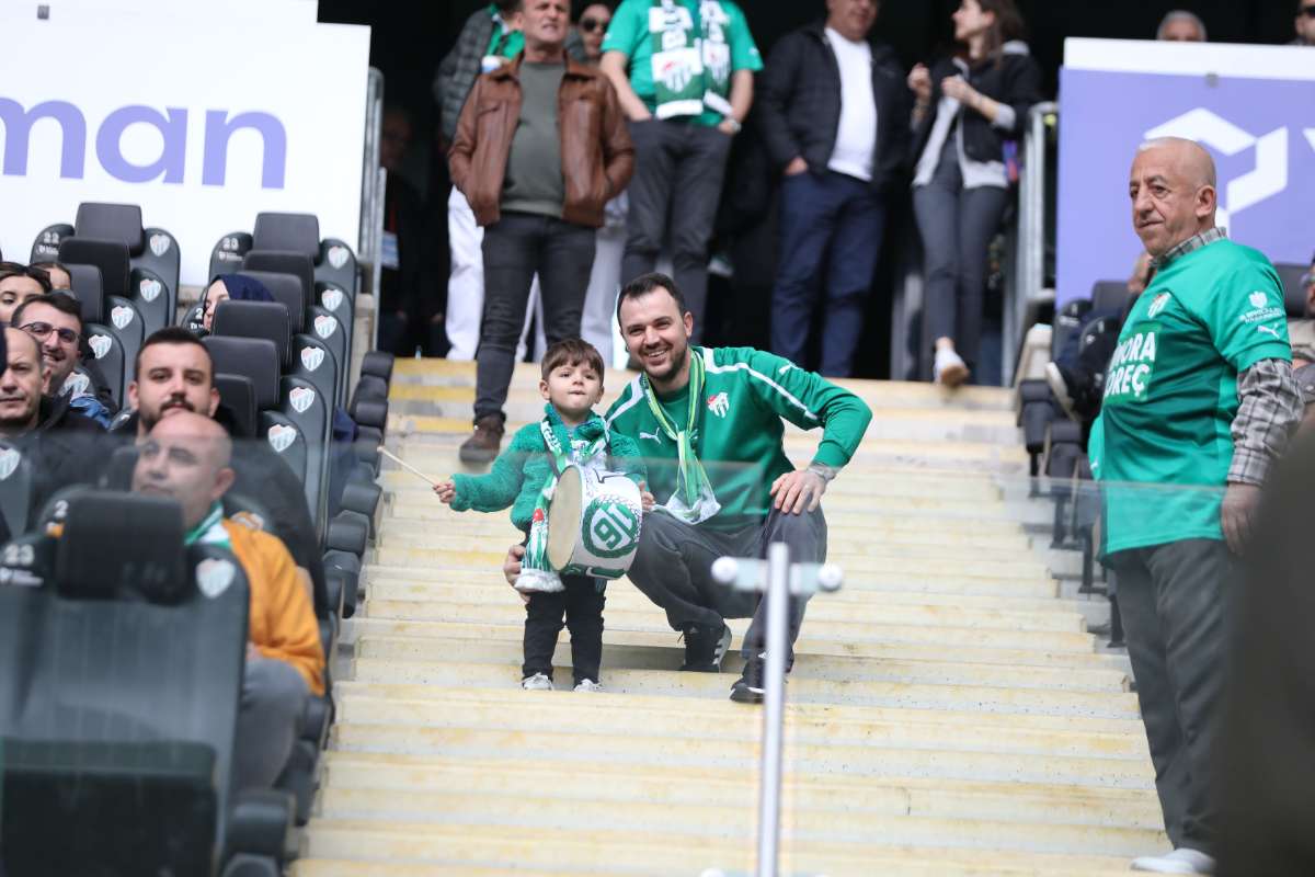 (FOTO GALERİ) BURSASPOR - 23 ELAZIĞ FK TARAFTAR FOTOĞRAFLARI