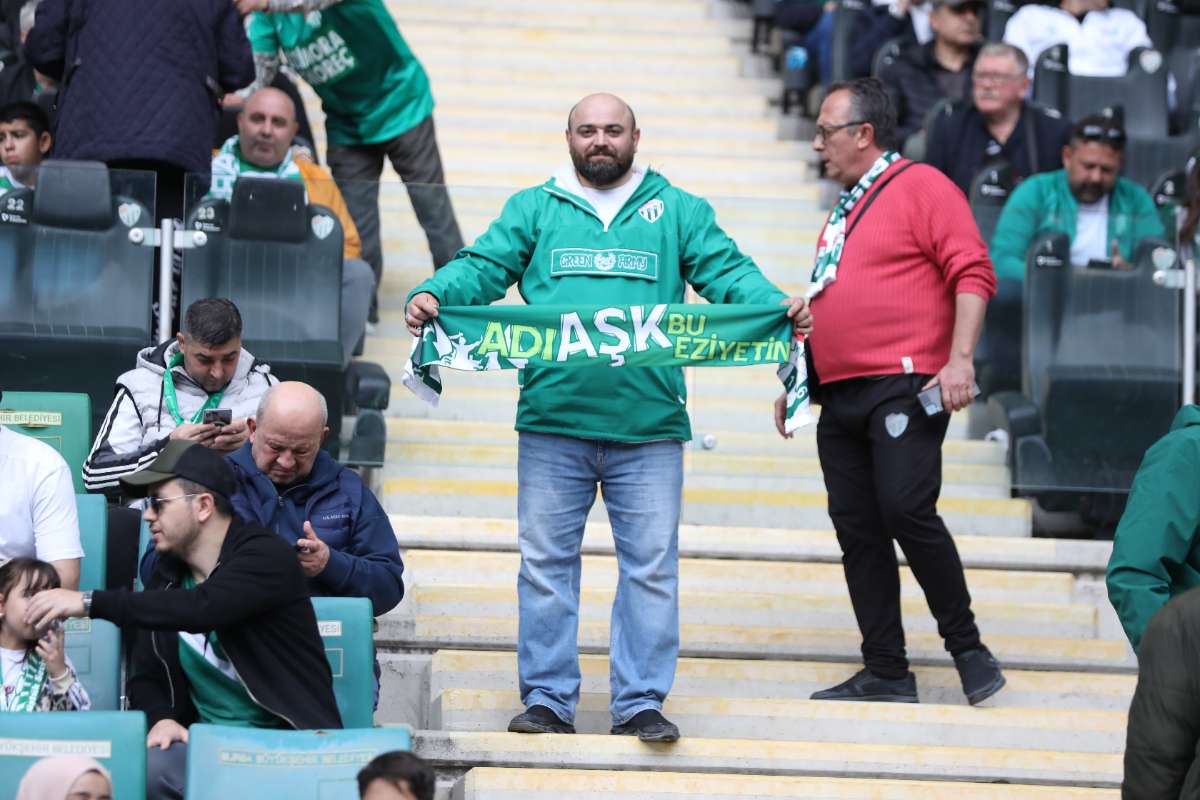 (FOTO GALERİ) BURSASPOR - 23 ELAZIĞ FK TARAFTAR FOTOĞRAFLARI