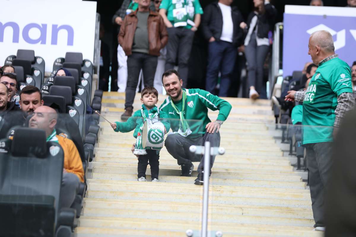(FOTO GALERİ) BURSASPOR - 23 ELAZIĞ FK TARAFTAR FOTOĞRAFLARI