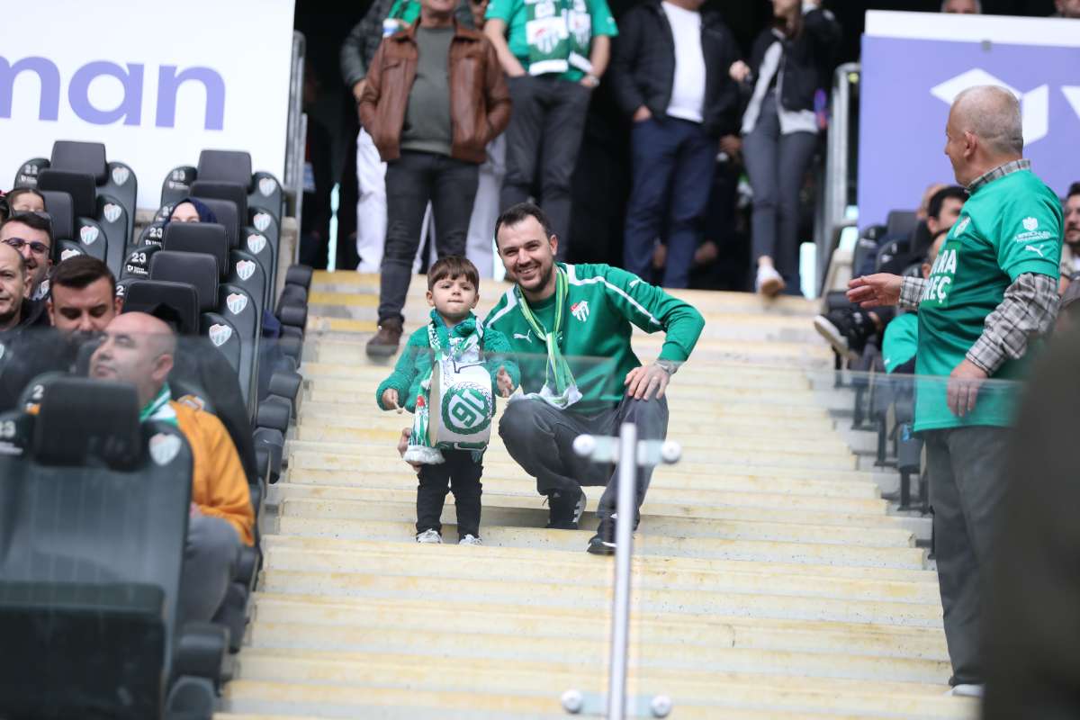 (FOTO GALERİ) BURSASPOR - 23 ELAZIĞ FK TARAFTAR FOTOĞRAFLARI
