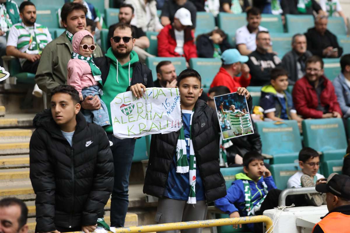 (FOTO GALERİ) BURSASPOR - 23 ELAZIĞ FK TARAFTAR FOTOĞRAFLARI