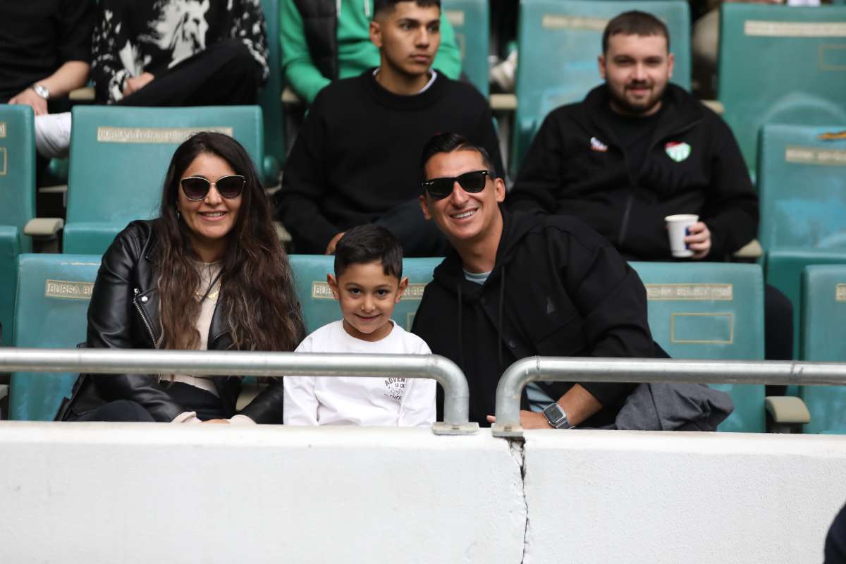 (FOTO GALERİ) BURSASPOR - 23 ELAZIĞ FK TARAFTAR FOTOĞRAFLARI
