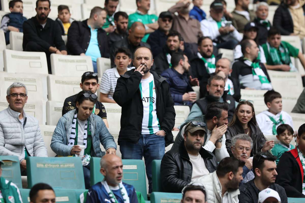 (FOTO GALERİ) BURSASPOR - 23 ELAZIĞ FK TARAFTAR FOTOĞRAFLARI