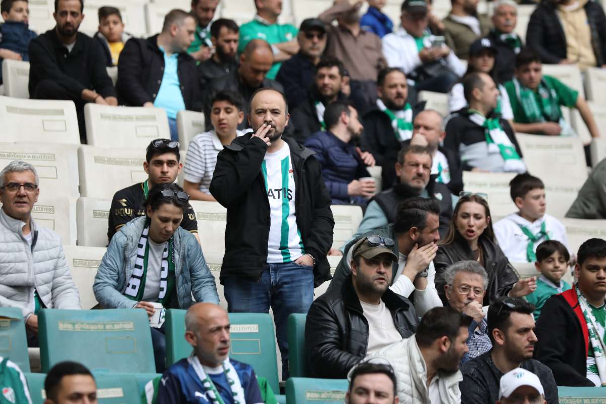 (FOTO GALERİ) BURSASPOR - 23 ELAZIĞ FK TARAFTAR FOTOĞRAFLARI