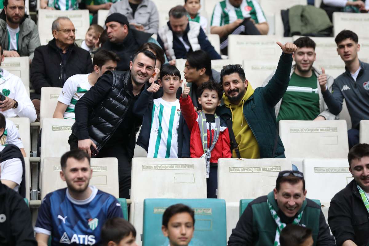 (FOTO GALERİ) BURSASPOR - 23 ELAZIĞ FK TARAFTAR FOTOĞRAFLARI