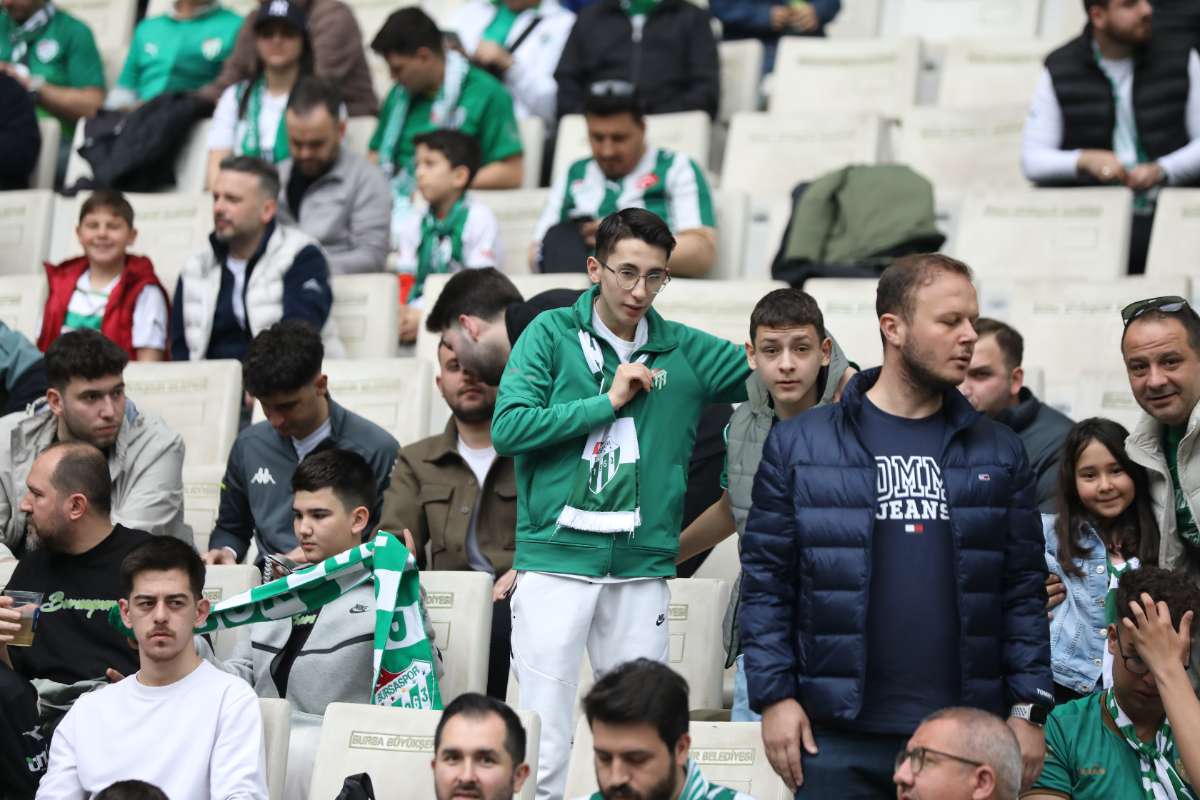 (FOTO GALERİ) BURSASPOR - 23 ELAZIĞ FK TARAFTAR FOTOĞRAFLARI