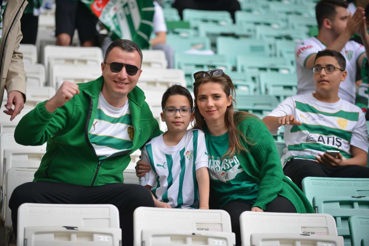(FOTO GALERİ) BURSASPOR - 23 ELAZIĞ FK TARAFTAR FOTOĞRAFLARI