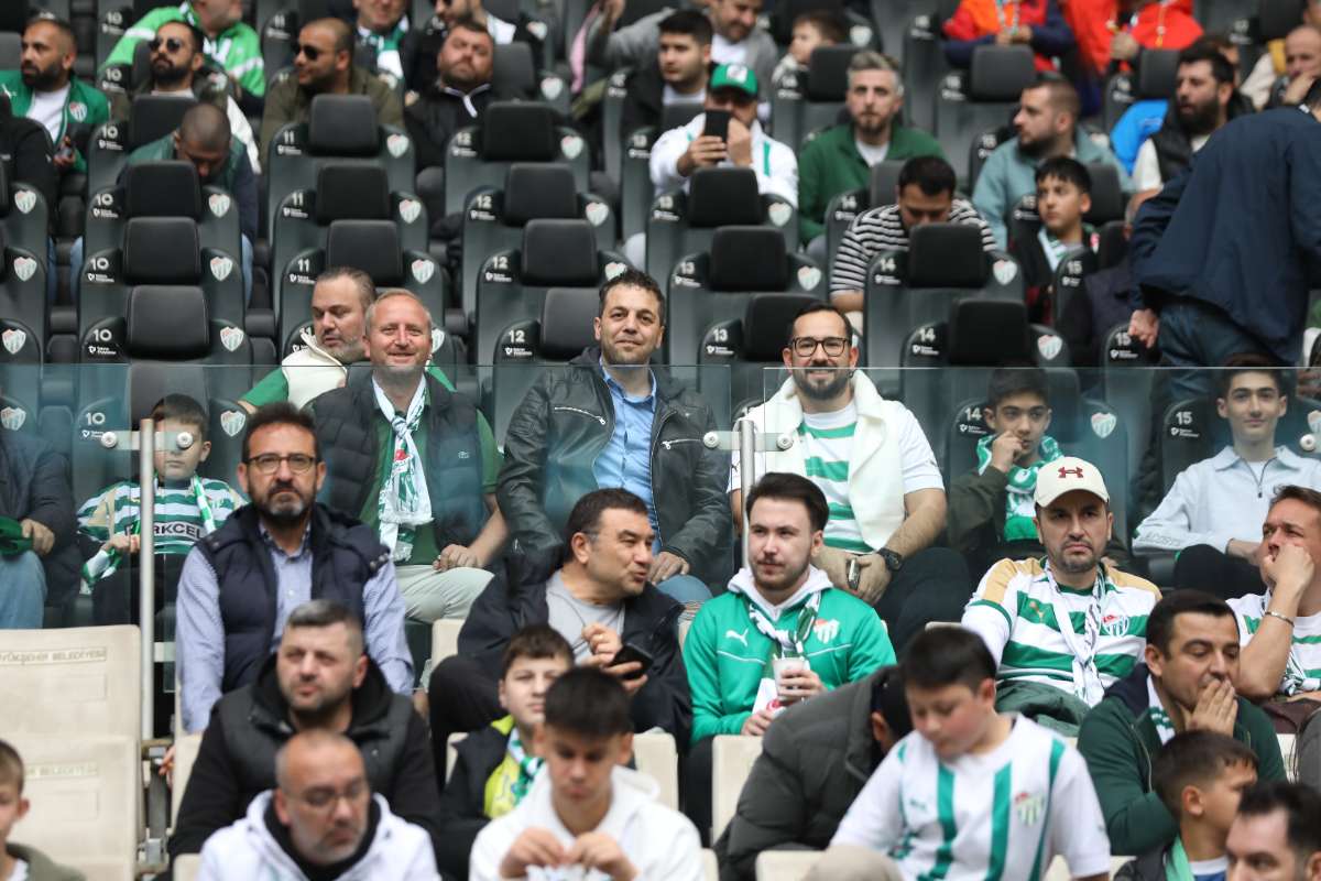 (FOTO GALERİ) BURSASPOR - 23 ELAZIĞ FK TARAFTAR FOTOĞRAFLARI