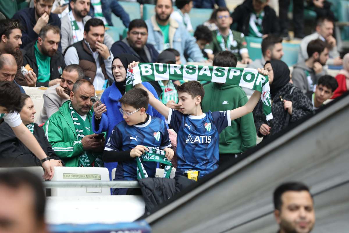 (FOTO GALERİ) BURSASPOR - 23 ELAZIĞ FK TARAFTAR FOTOĞRAFLARI