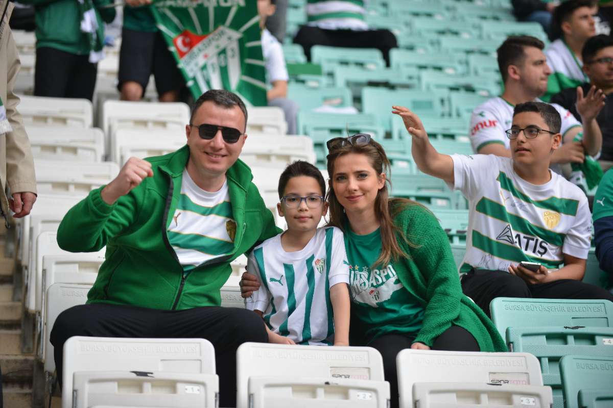 (FOTO GALERİ) BURSASPOR - 23 ELAZIĞ FK TARAFTAR FOTOĞRAFLARI