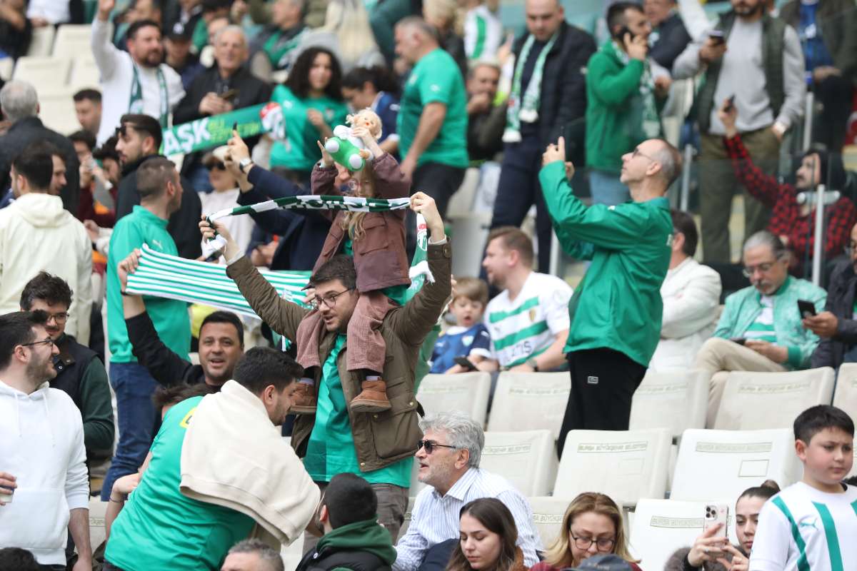(FOTO GALERİ) BURSASPOR - 23 ELAZIĞ FK TARAFTAR FOTOĞRAFLARI