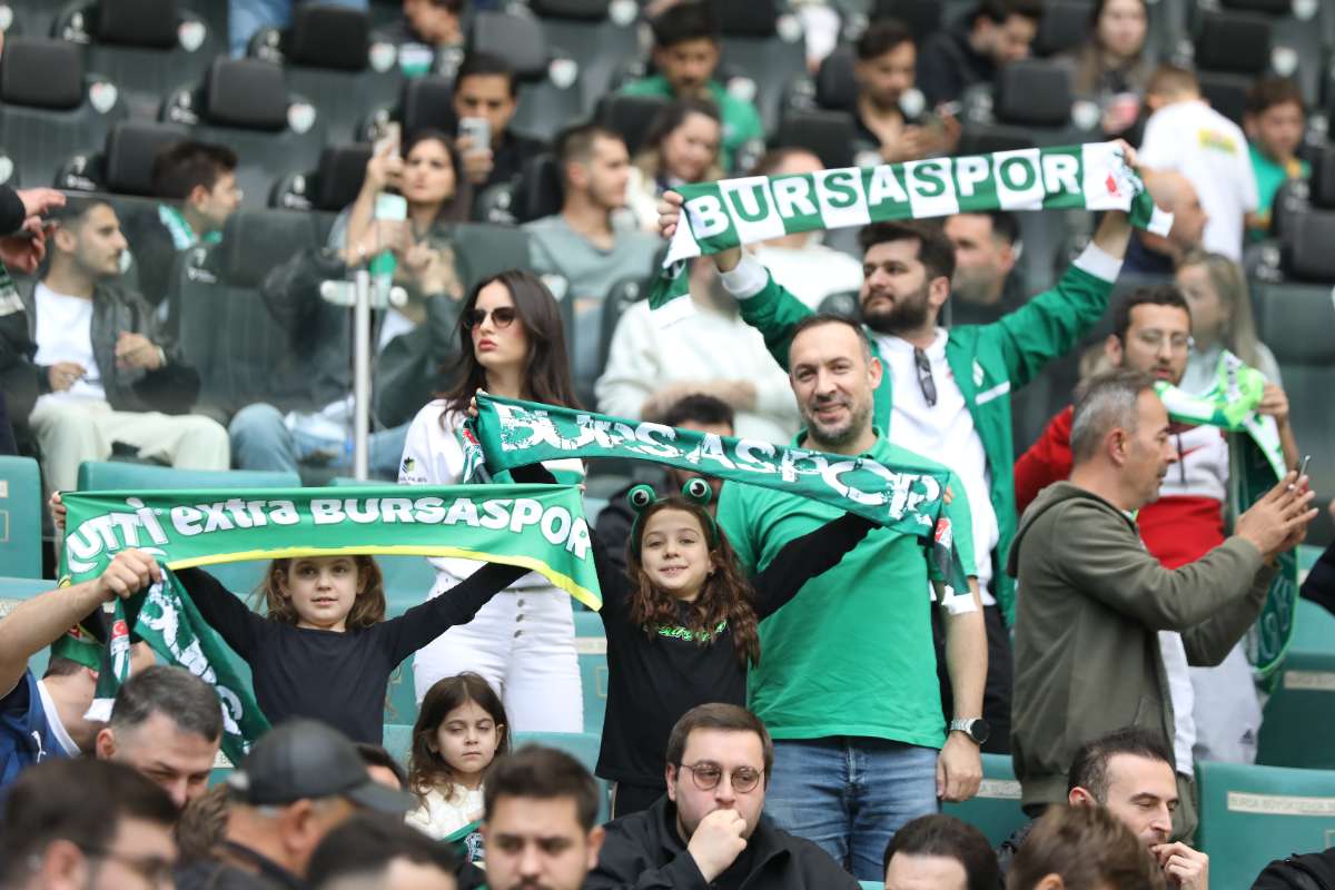 (FOTO GALERİ) BURSASPOR - 23 ELAZIĞ FK TARAFTAR FOTOĞRAFLARI