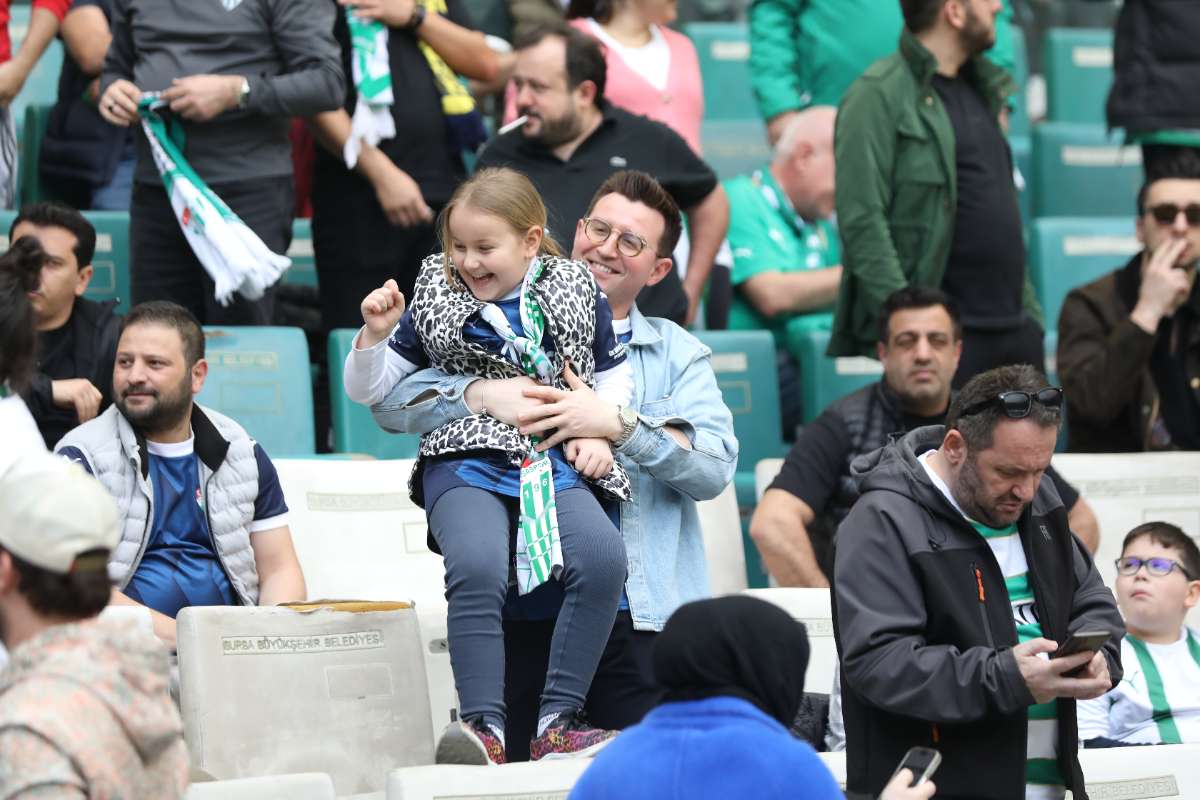 (FOTO GALERİ) BURSASPOR - 23 ELAZIĞ FK TARAFTAR FOTOĞRAFLARI