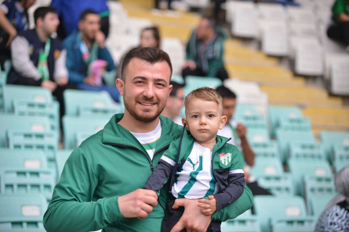 (FOTO GALERİ) BURSASPOR - 23 ELAZIĞ FK TARAFTAR FOTOĞRAFLARI