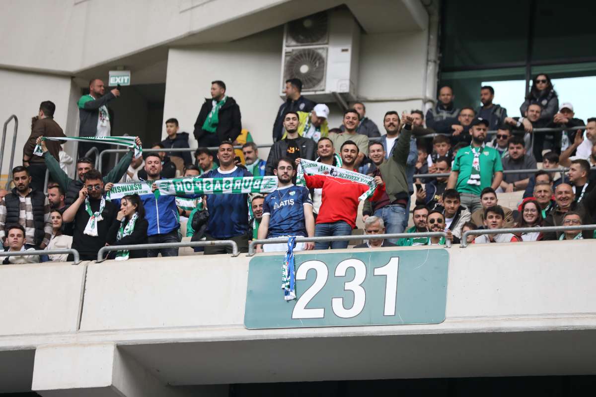 (FOTO GALERİ) BURSASPOR - 23 ELAZIĞ FK TARAFTAR FOTOĞRAFLARI