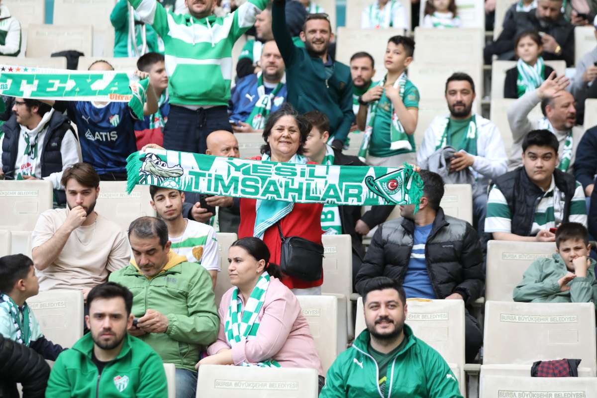 (FOTO GALERİ) BURSASPOR - 23 ELAZIĞ FK TARAFTAR FOTOĞRAFLARI