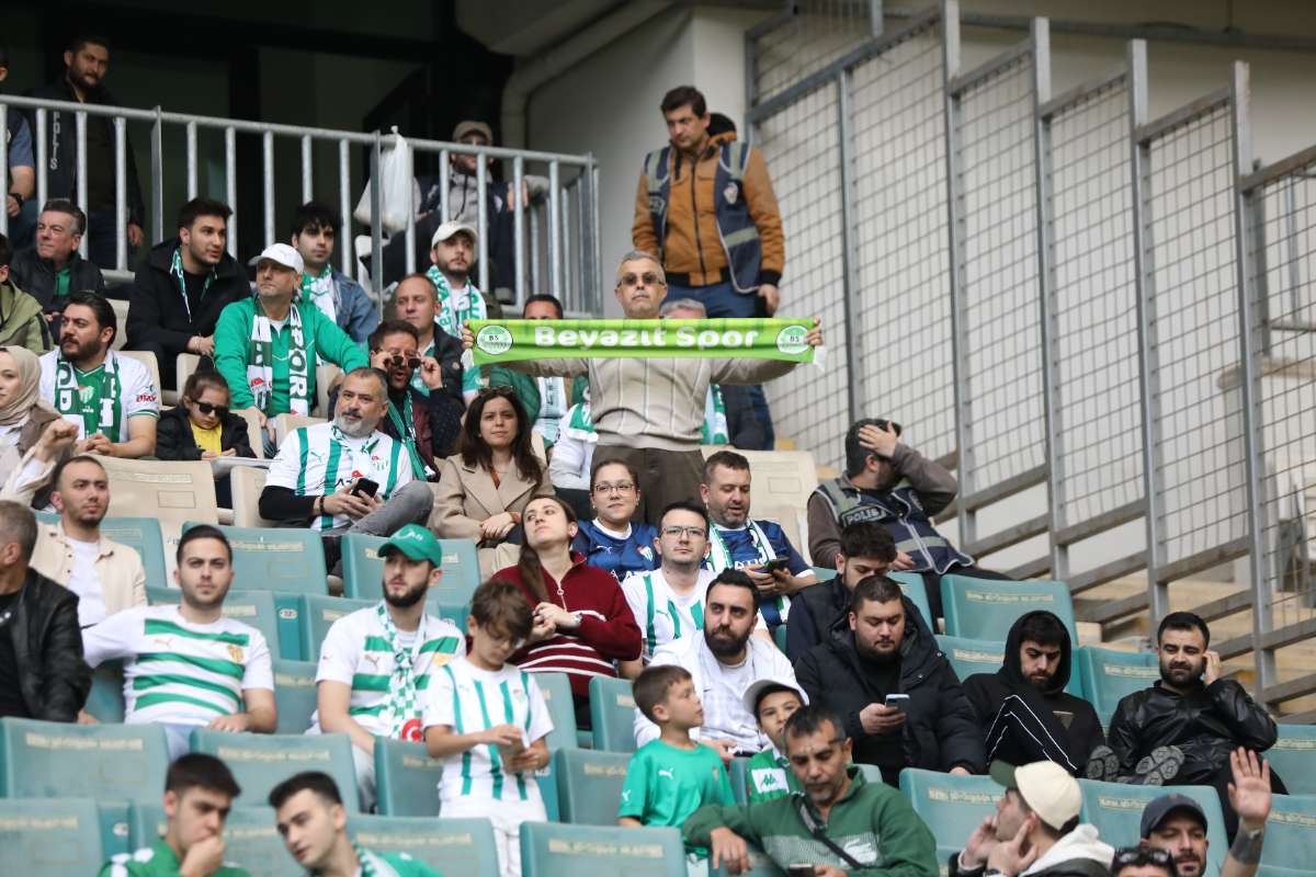 (FOTO GALERİ) BURSASPOR - 23 ELAZIĞ FK TARAFTAR FOTOĞRAFLARI