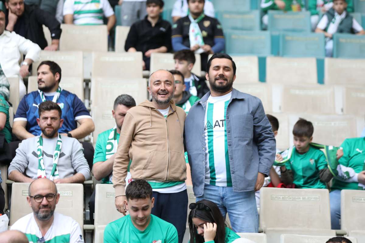 (FOTO GALERİ) BURSASPOR - 23 ELAZIĞ FK TARAFTAR FOTOĞRAFLARI