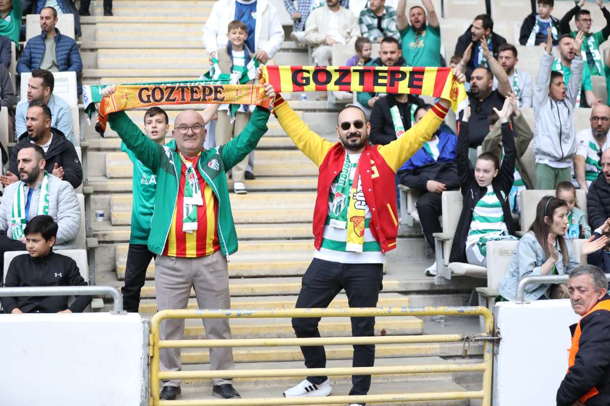 (FOTO GALERİ) BURSASPOR - 23 ELAZIĞ FK TARAFTAR FOTOĞRAFLARI