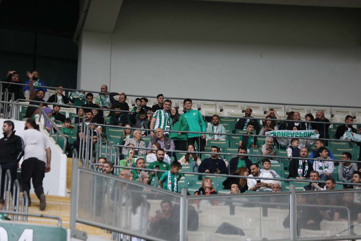 (FOTO GALERİ) BURSASPOR - 23 ELAZIĞ FK TARAFTAR FOTOĞRAFLARI