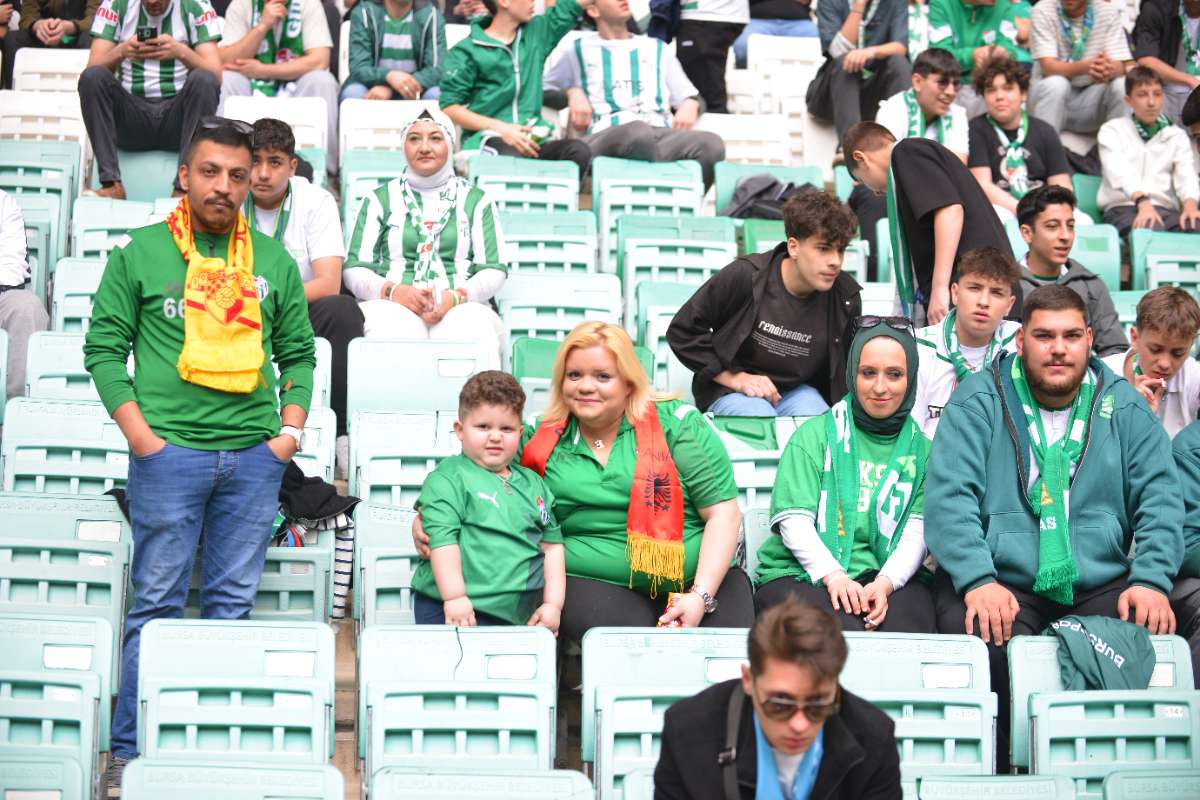 (FOTO GALERİ) BURSASPOR - 23 ELAZIĞ FK TARAFTAR FOTOĞRAFLARI