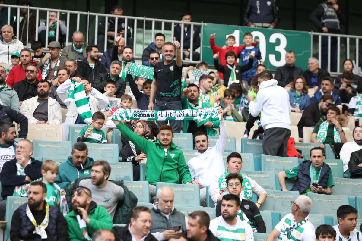 (FOTO GALERİ) BURSASPOR - 23 ELAZIĞ FK TARAFTAR FOTOĞRAFLARI