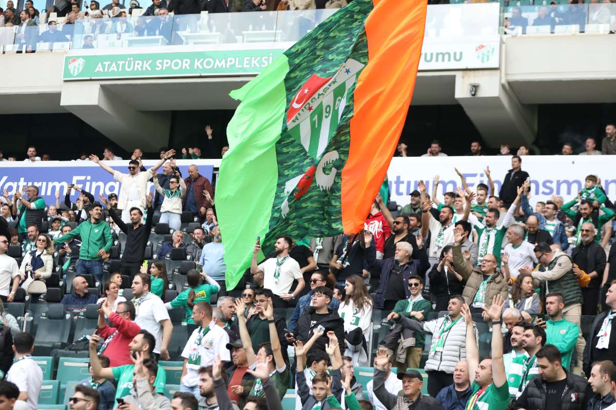 (FOTO GALERİ) BURSASPOR - 23 ELAZIĞ FK TARAFTAR FOTOĞRAFLARI