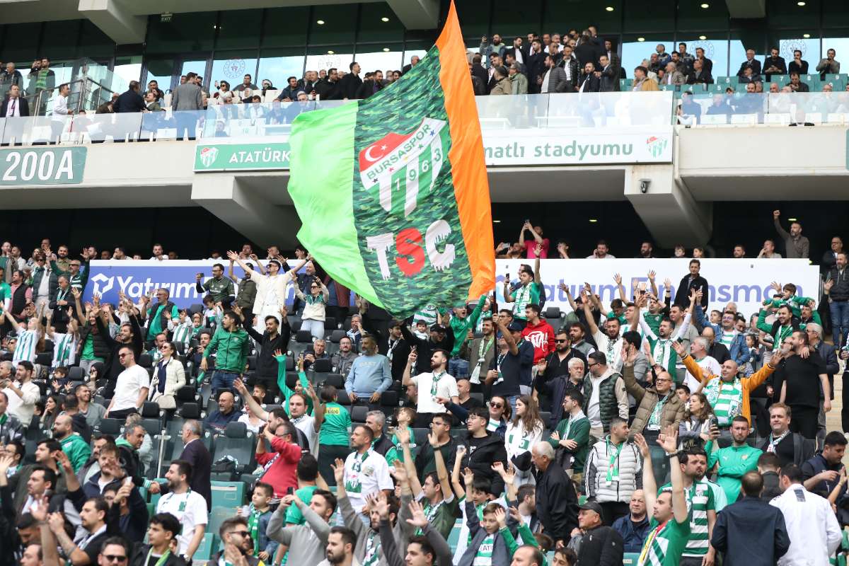 (FOTO GALERİ) BURSASPOR - 23 ELAZIĞ FK TARAFTAR FOTOĞRAFLARI