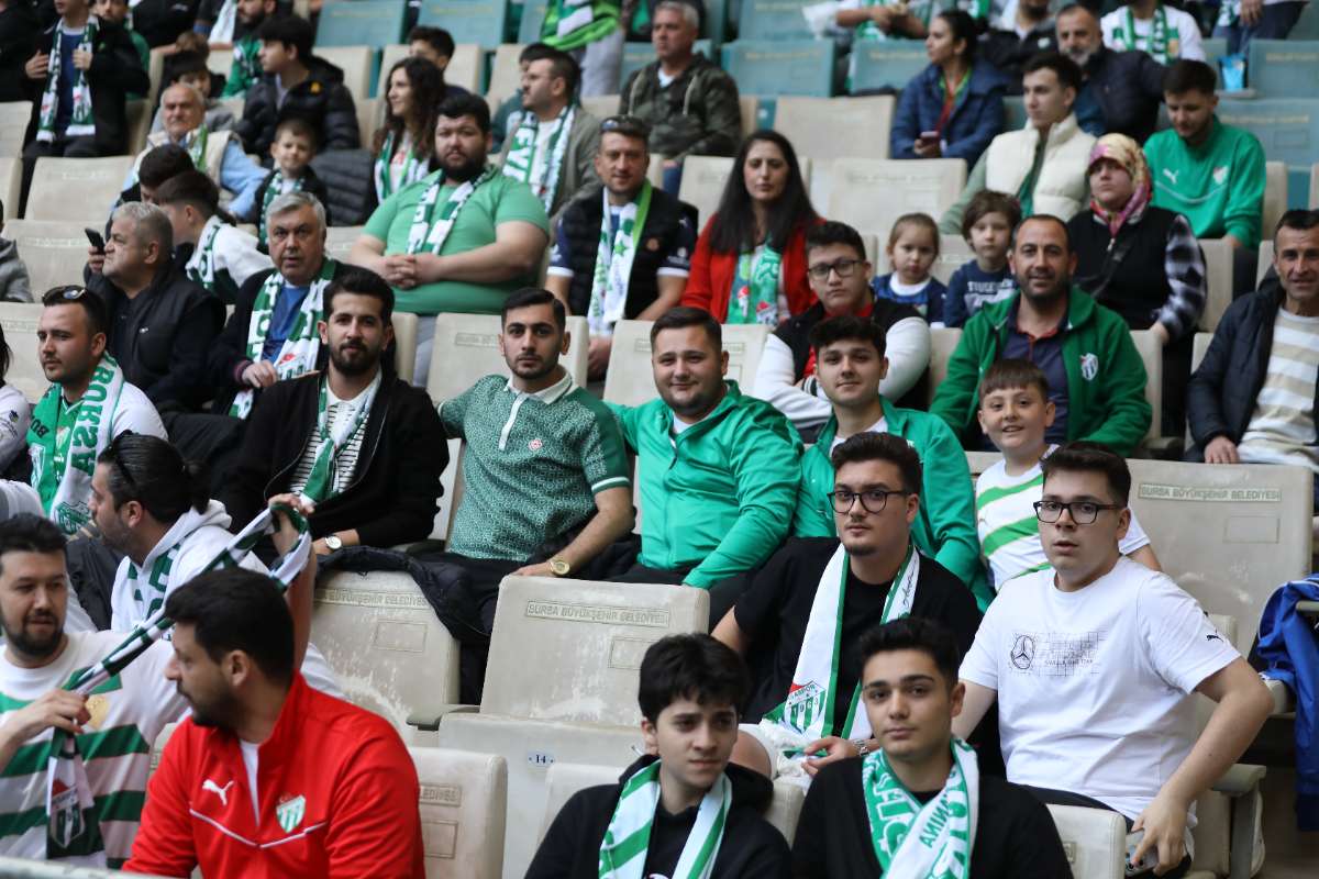 (FOTO GALERİ) BURSASPOR - 23 ELAZIĞ FK TARAFTAR FOTOĞRAFLARI