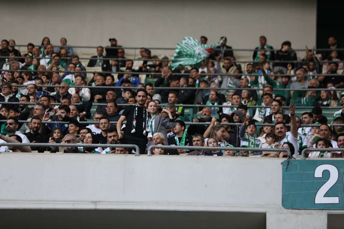 (FOTO GALERİ) BURSASPOR - 23 ELAZIĞ FK TARAFTAR FOTOĞRAFLARI