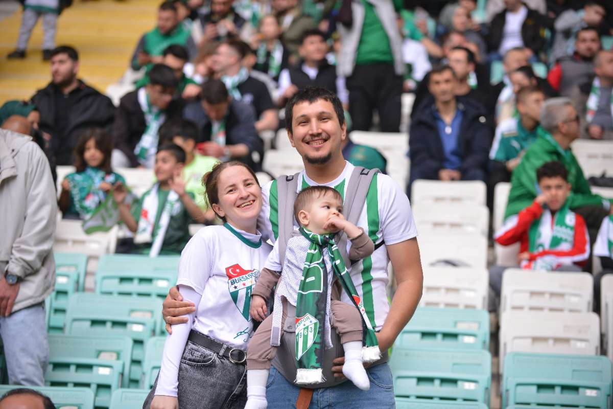 (FOTO GALERİ) BURSASPOR - 23 ELAZIĞ FK TARAFTAR FOTOĞRAFLARI