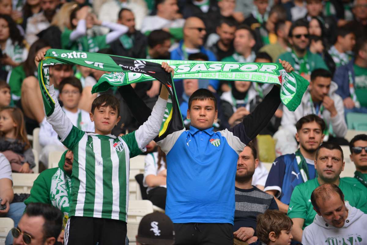 (FOTO GALERİ) BURSASPOR - 23 ELAZIĞ FK TARAFTAR FOTOĞRAFLARI