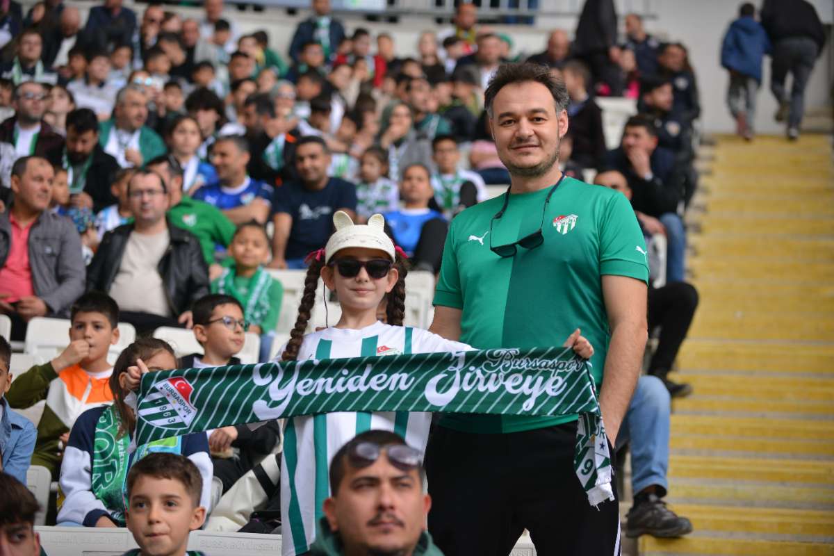 (FOTO GALERİ) BURSASPOR - 23 ELAZIĞ FK TARAFTAR FOTOĞRAFLARI