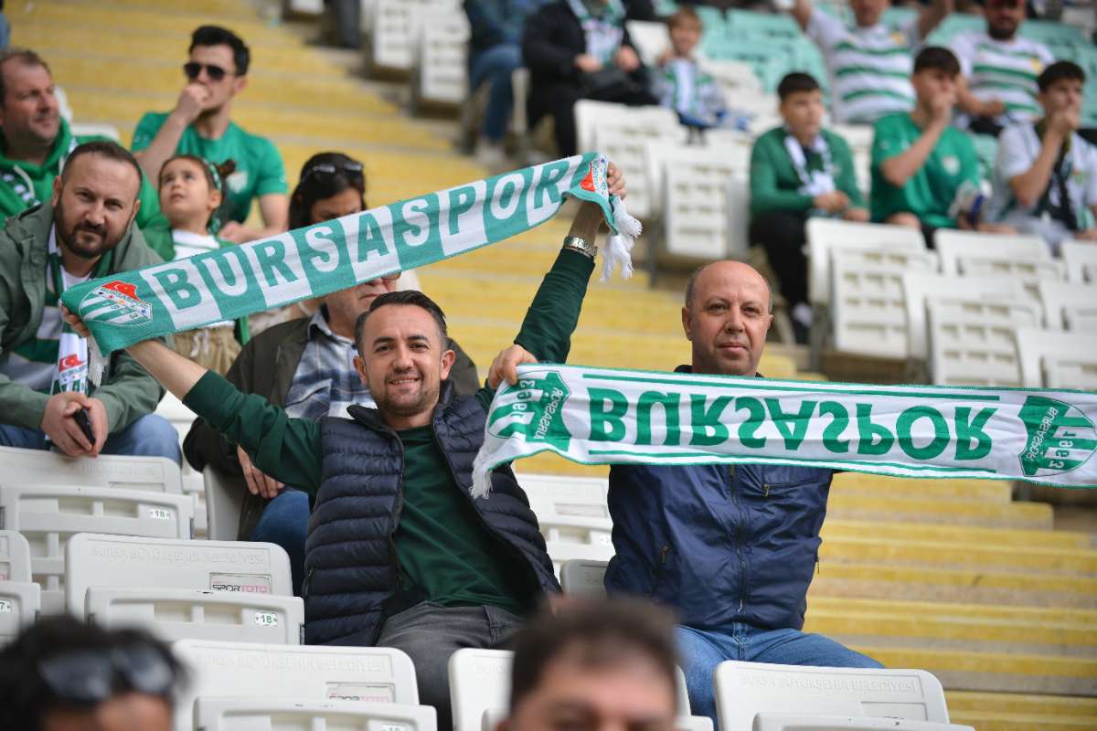 (FOTO GALERİ) BURSASPOR - 23 ELAZIĞ FK TARAFTAR FOTOĞRAFLARI