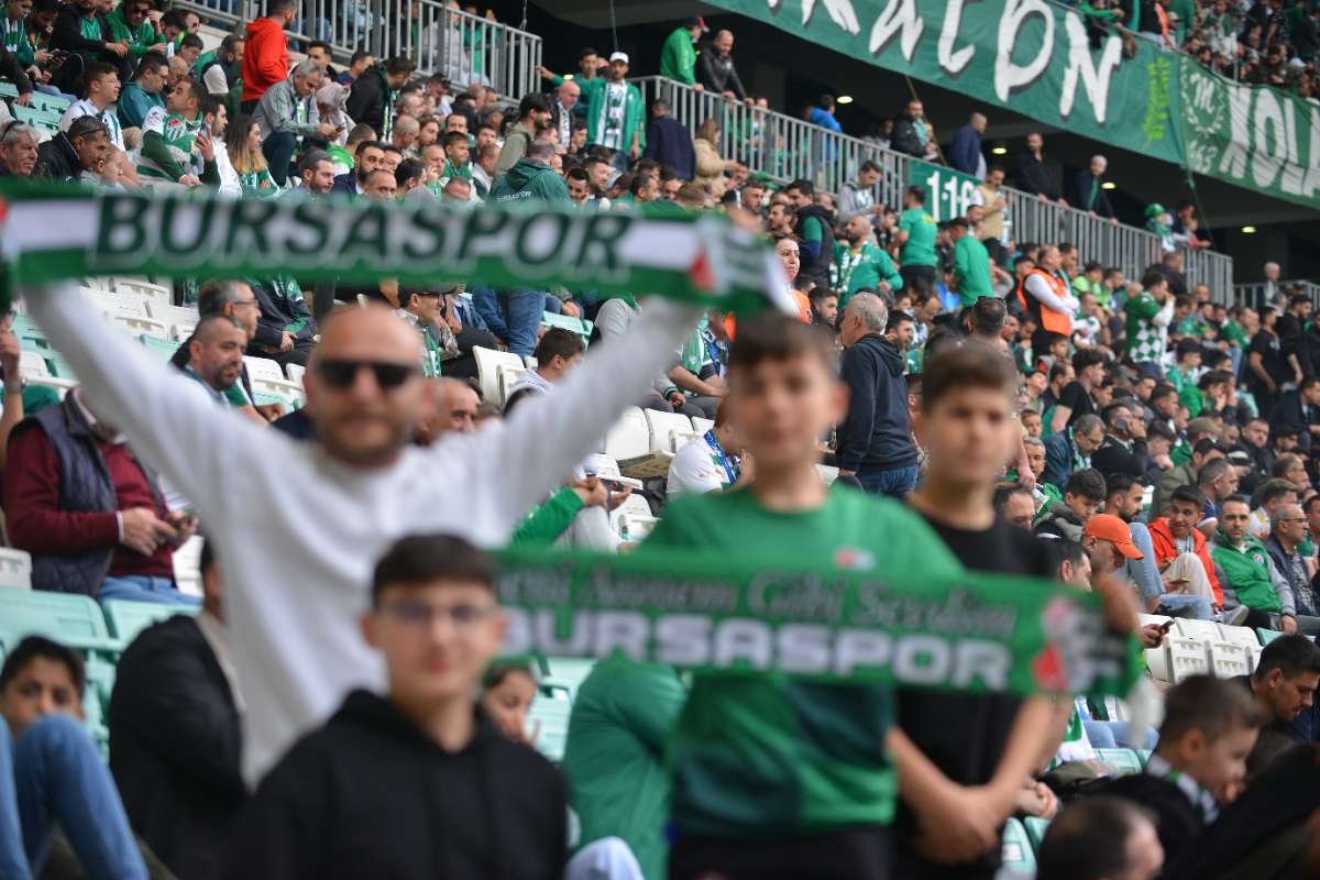 (FOTO GALERİ) BURSASPOR - 23 ELAZIĞ FK TARAFTAR FOTOĞRAFLARI