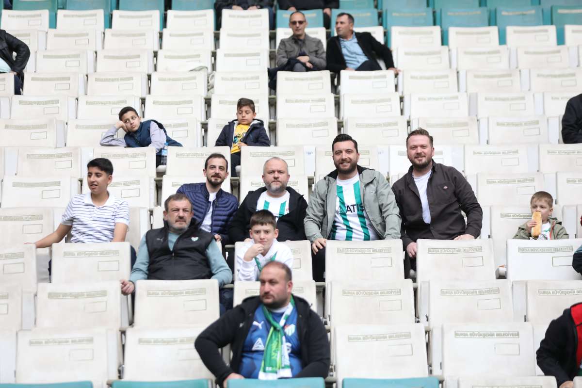 (FOTO GALERİ) BURSASPOR - 23 ELAZIĞ FK TARAFTAR FOTOĞRAFLARI