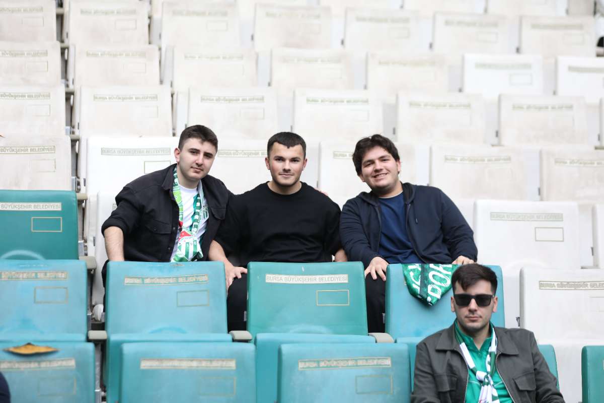 (FOTO GALERİ) BURSASPOR - 23 ELAZIĞ FK TARAFTAR FOTOĞRAFLARI