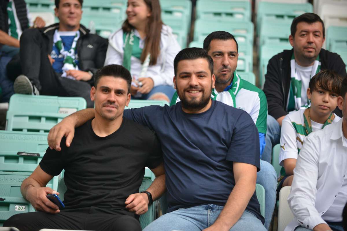 (FOTO GALERİ) BURSASPOR - 23 ELAZIĞ FK TARAFTAR FOTOĞRAFLARI