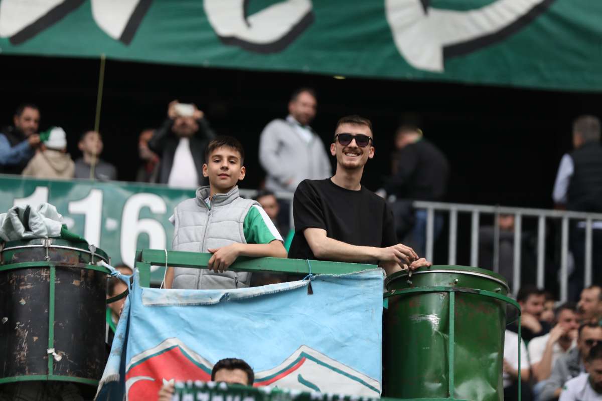 (FOTO GALERİ) BURSASPOR - 23 ELAZIĞ FK TARAFTAR FOTOĞRAFLARI - 2