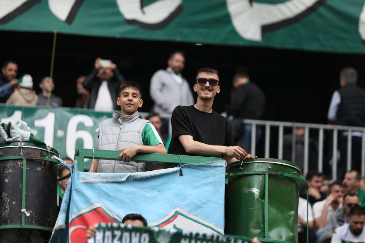 (FOTO GALERİ) BURSASPOR - 23 ELAZIĞ FK TARAFTAR FOTOĞRAFLARI - 2